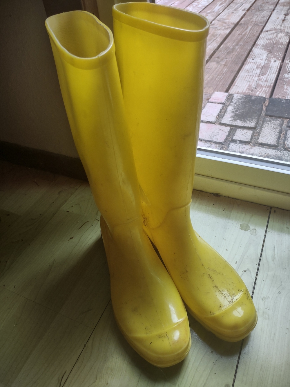 Yellow Women's Waterproof Rain Boots